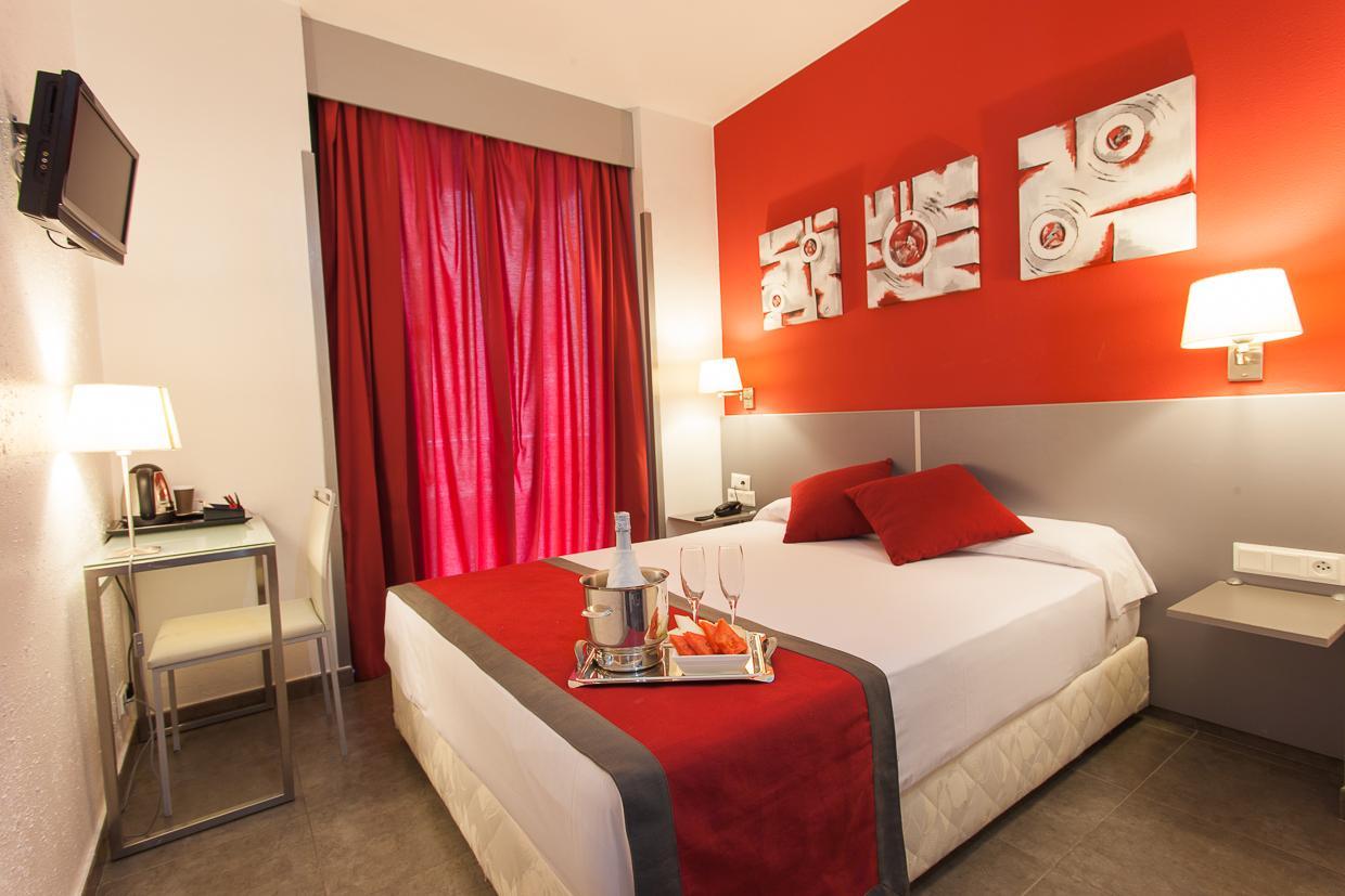 Hotel Medicis Barcelona Exterior photo