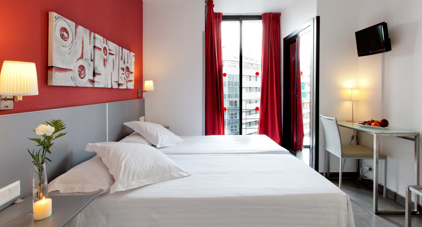 Hotel Medicis Barcelona Exterior photo